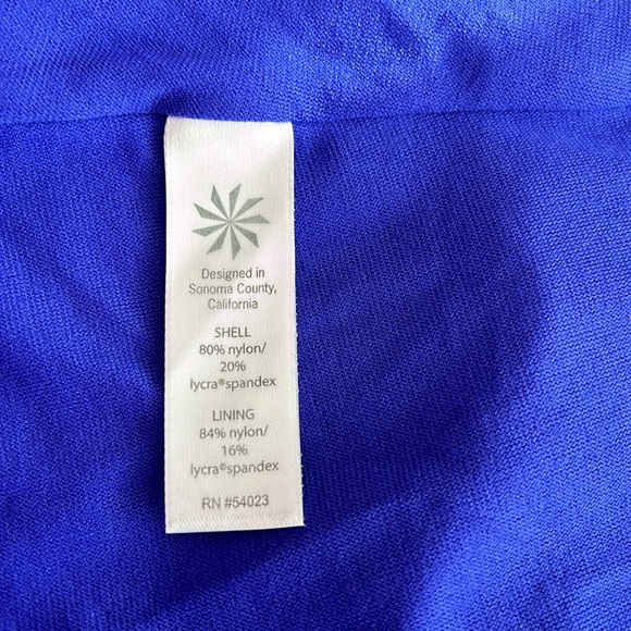 Athleta Tankini Top - 36 D/DD - Picture 5 of 8